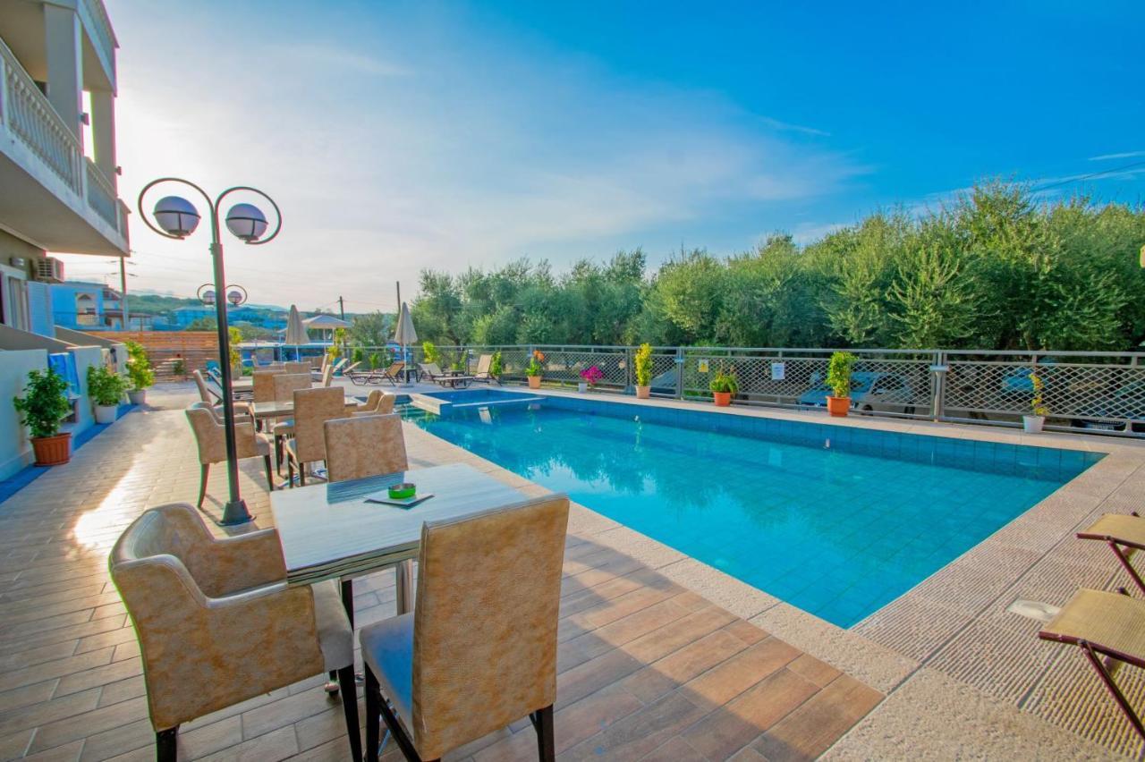 Hotel Emilia Zakynthos Town Exterior photo